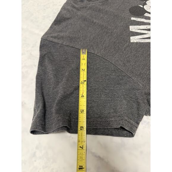 Mens Dark Grey Size Large Mickey Mouse Short Sleeve Tee W/ Measurements - Picture 7 of 8
